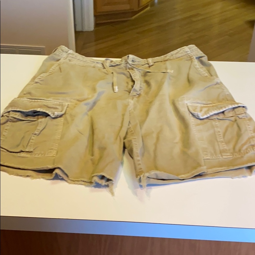 Men’s American Eagle Cargo Shorts
